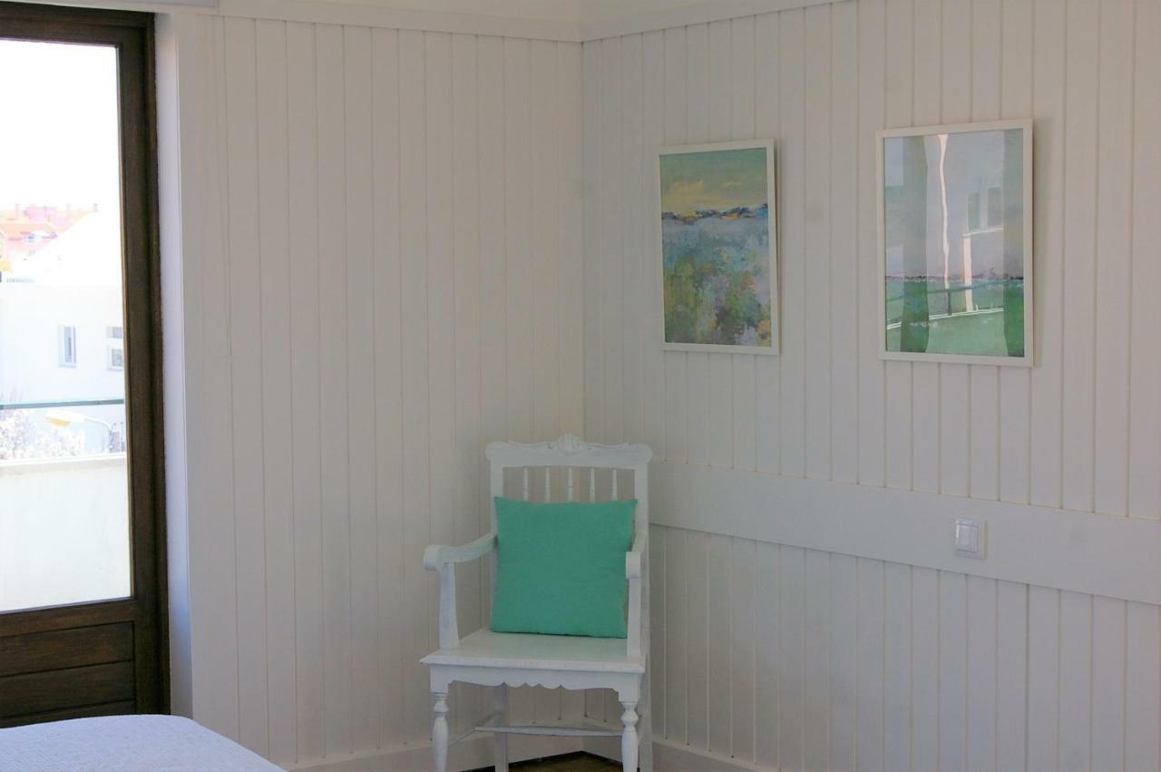 Blue Apartment Parede Beach House Exterior foto