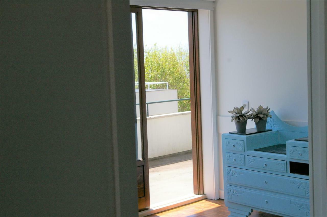 Blue Apartment Parede Beach House Exterior foto